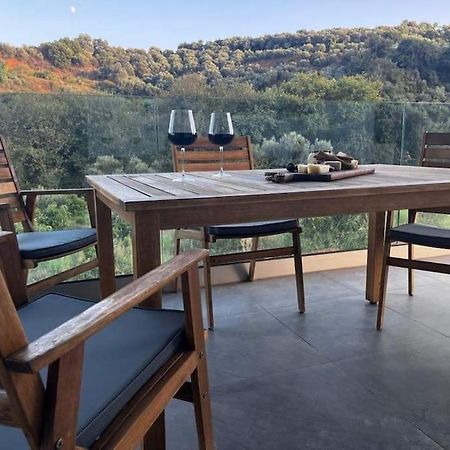 Ek Ornelakis, Luxury Country House With Jacuzzi Chania  Bagian luar foto